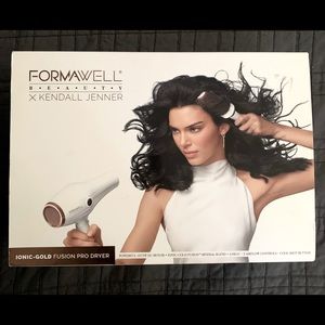 Kendall Jenner pro dryer white and rose gold.